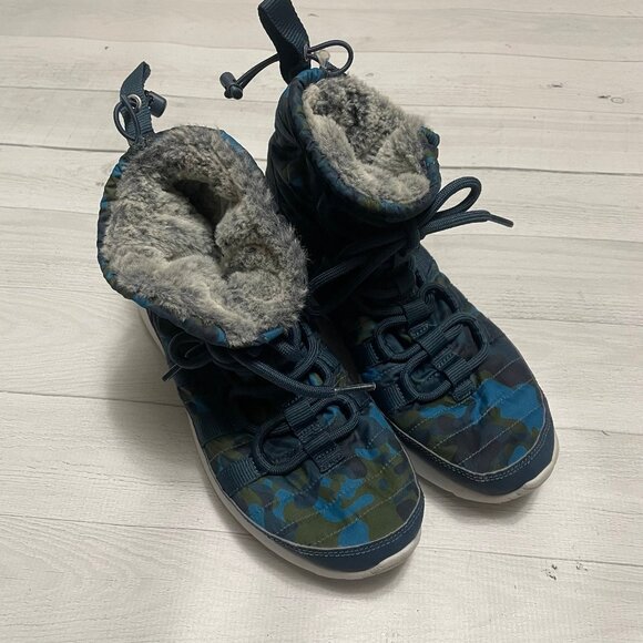 Women's Nike Roshe One Hi Print‎ Sneakerboots size 8 - Picture 2 of 10